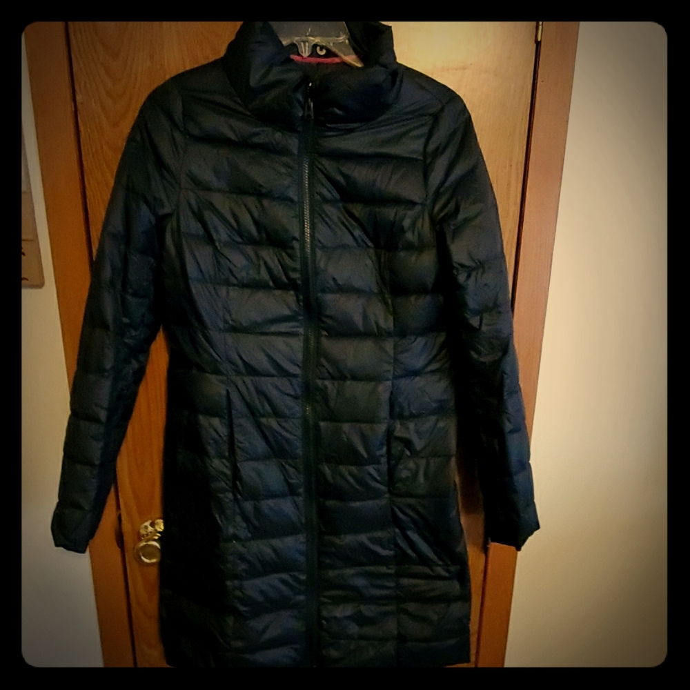 American Eagle Women's down coat